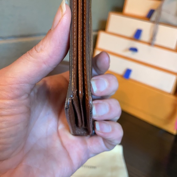 Louis Vuitton Wallet - Picture 7 of 17